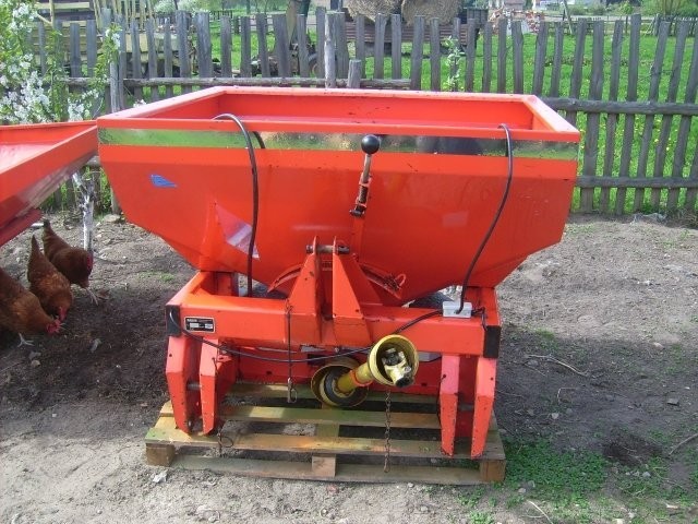 Rozsiewacz Rauch MDS 801 — zdjęcie 6