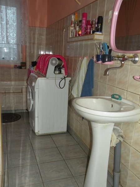 Dom na wsi nad jeziorem — zdjęcie 6