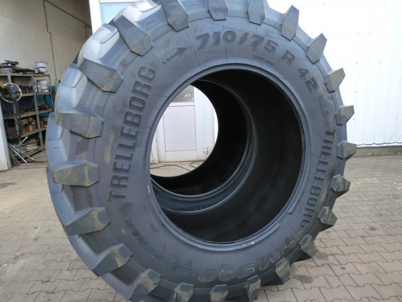 Trelleborg M900 - 710/75R42 — zdjęcie 3
