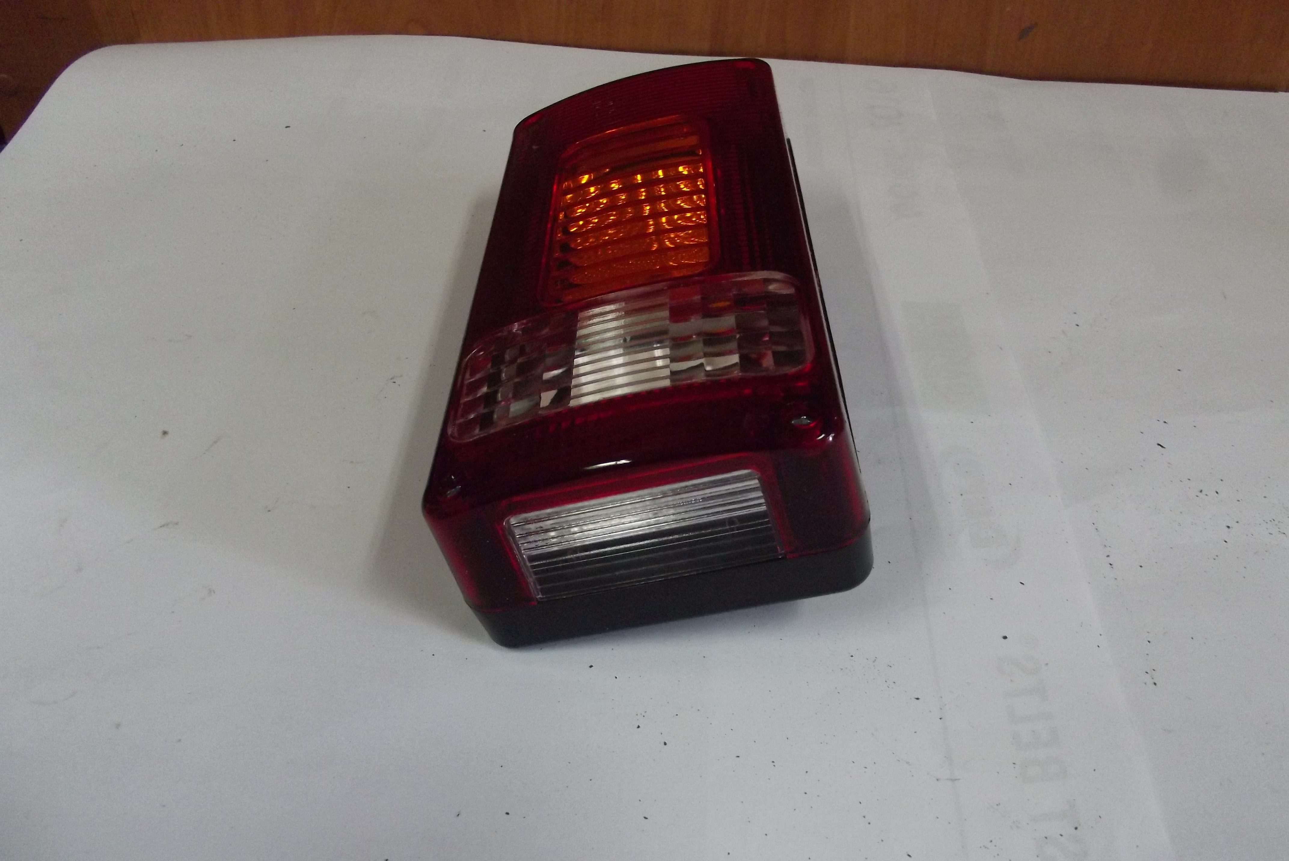 Lampa zespolona tylna, lewa/prawa 12V/24V.   — zdjęcie 5