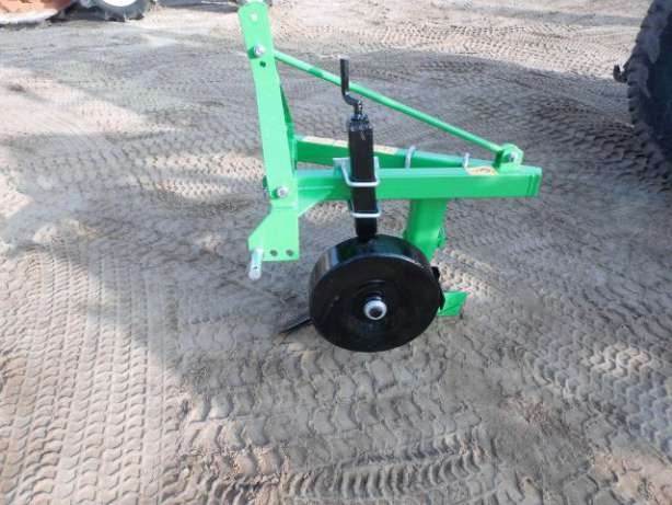 Pług 1 skibowy mini traktor Yanmar Kubota Iseki Mitsubishi Shibaura  — zdjęcie 1