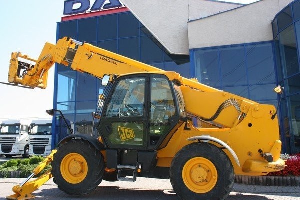 Ładowarka JCB 540-170 WYNAJEM SPRZEDAŻ MASZYN — zdjęcie 1
