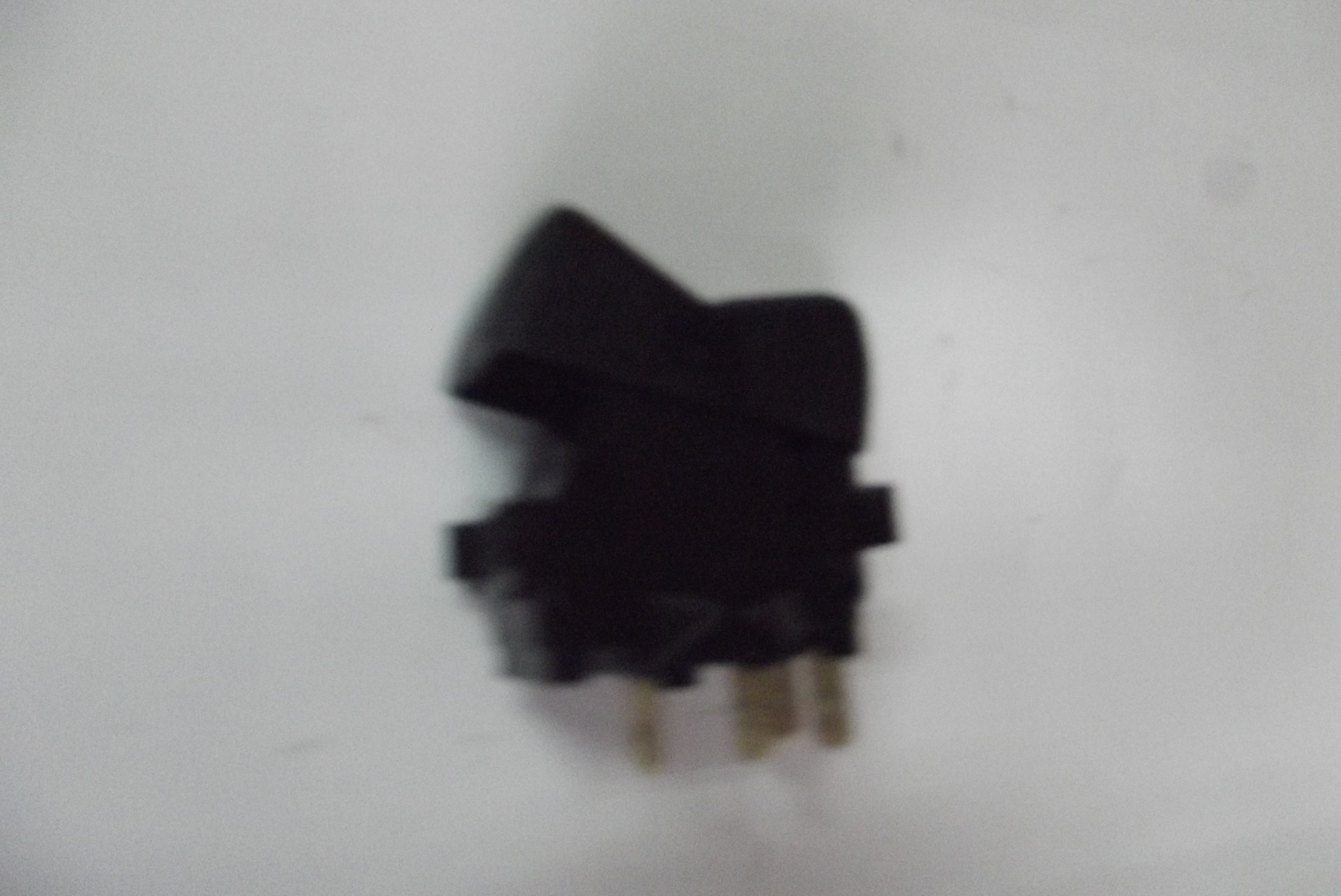 Przełącznik świateł roboczych URSUS 3502/2802/3524/5714/6824 z diodą.  — zdjęcie 2