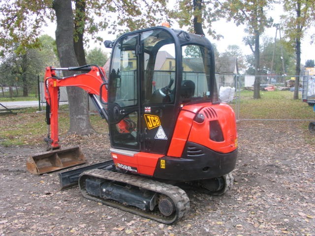 JCB 8026 CTS 2013 - koparka JCB - sprzedam — zdjęcie 2