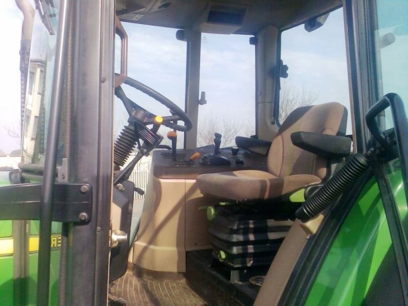 John Deere 6210 SE — zdjęcie 2