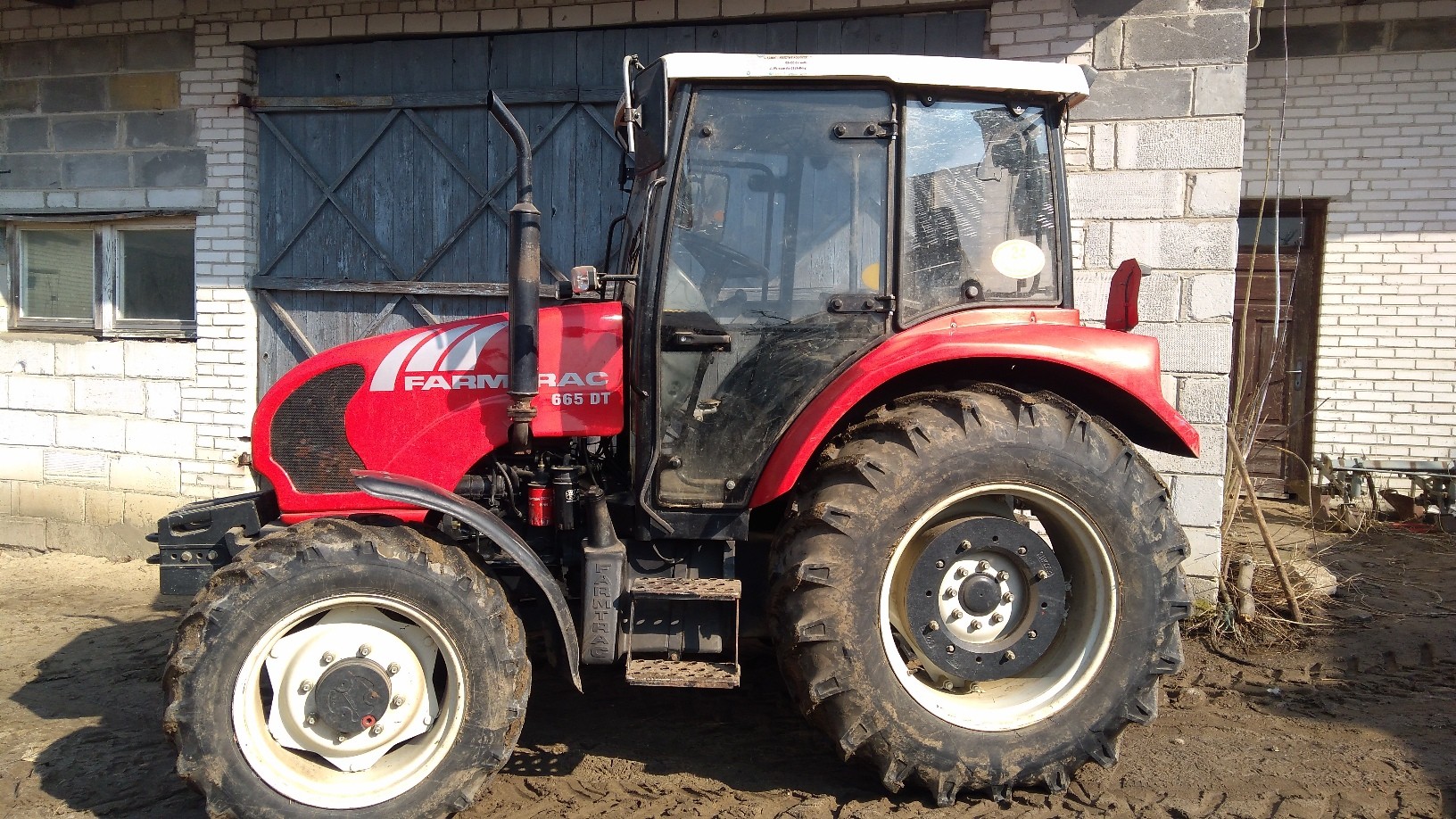 Farmtrac 665dt — zdjęcie 1