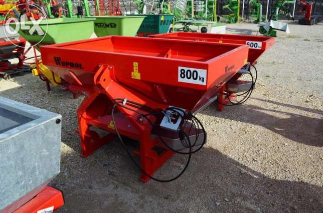 Rozsiewacz nawozów 2-tarczowy Woprol 800 kg MAL.  — zdjęcie 1