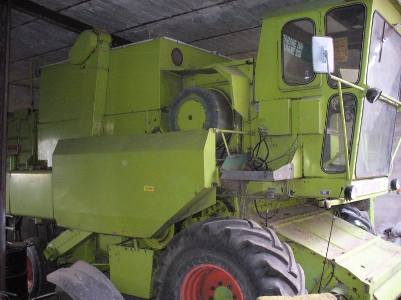 Kombajn Claas Dominator — zdjęcie 2