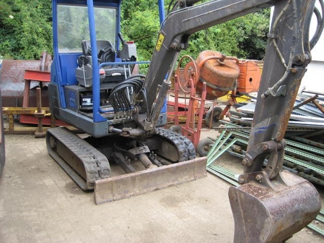 Mini koparka VOLVO 1,7 t