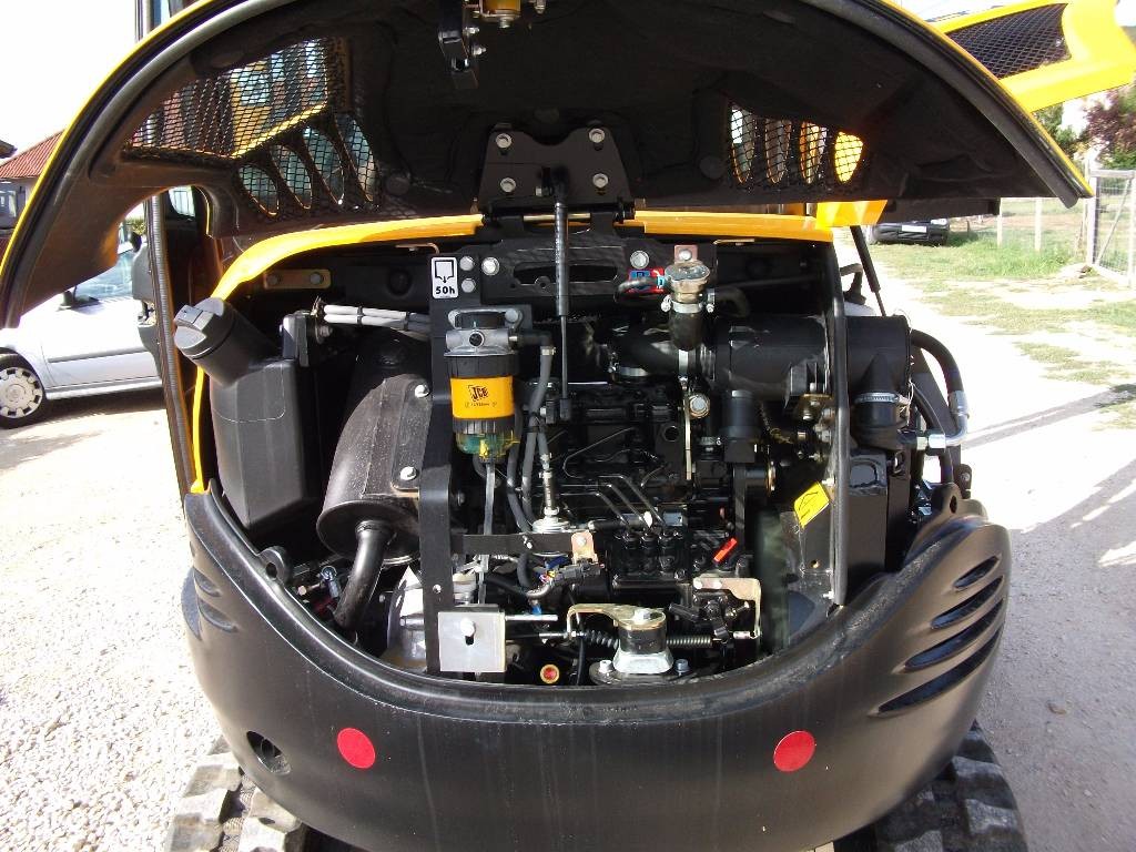 Minikoparka JCB 8026 CTS — zdjęcie 4