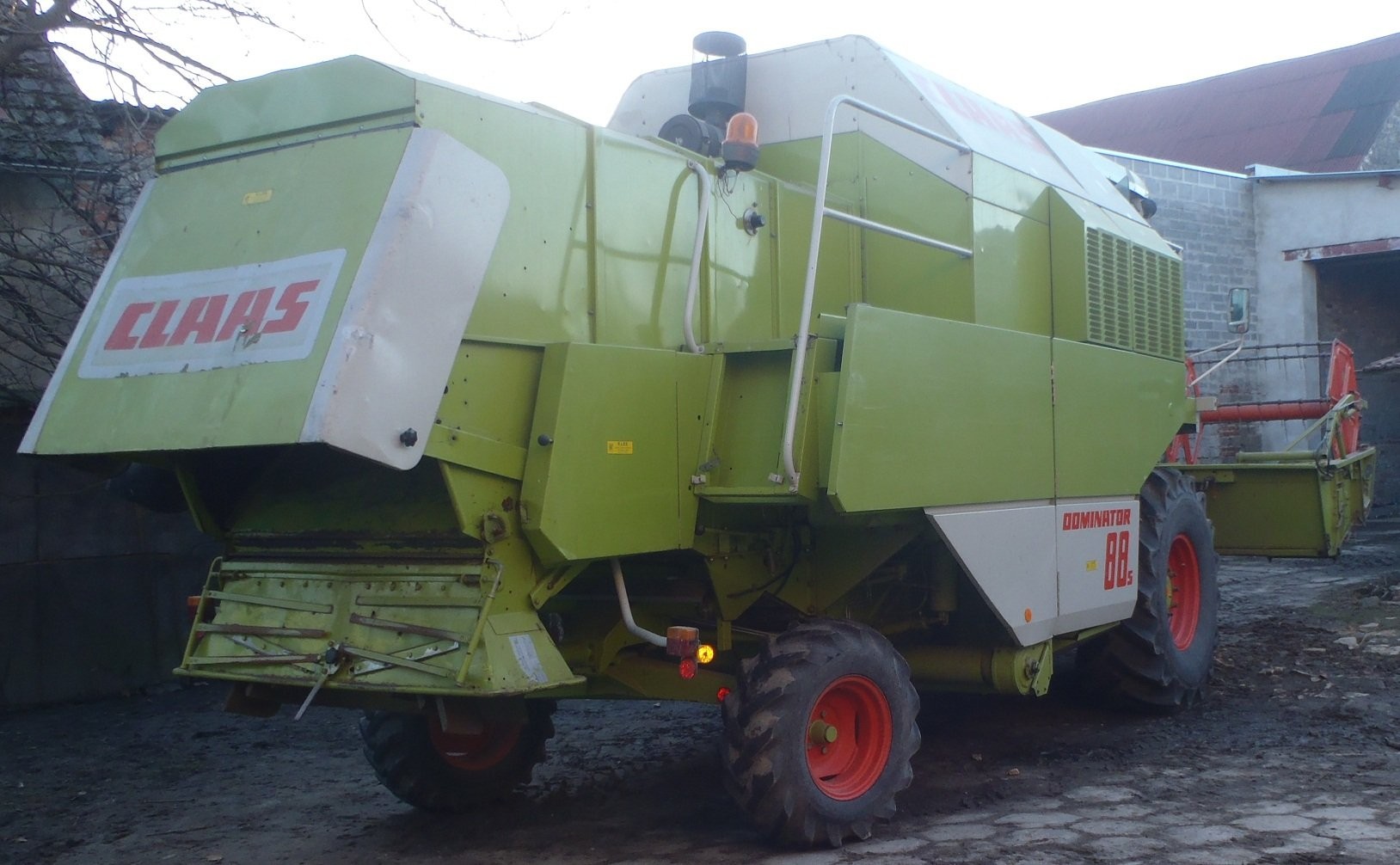 Claas CLAAS DOMINATOR 88S - 1988 — zdjęcie 3