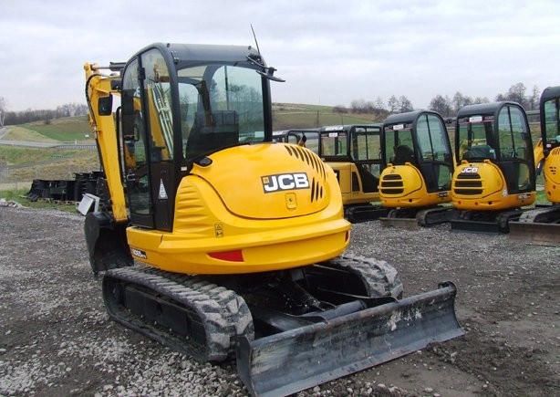 Minikoparka gąsienicowa JCB 8065 ZTS z roku 2011. — zdjęcie 2