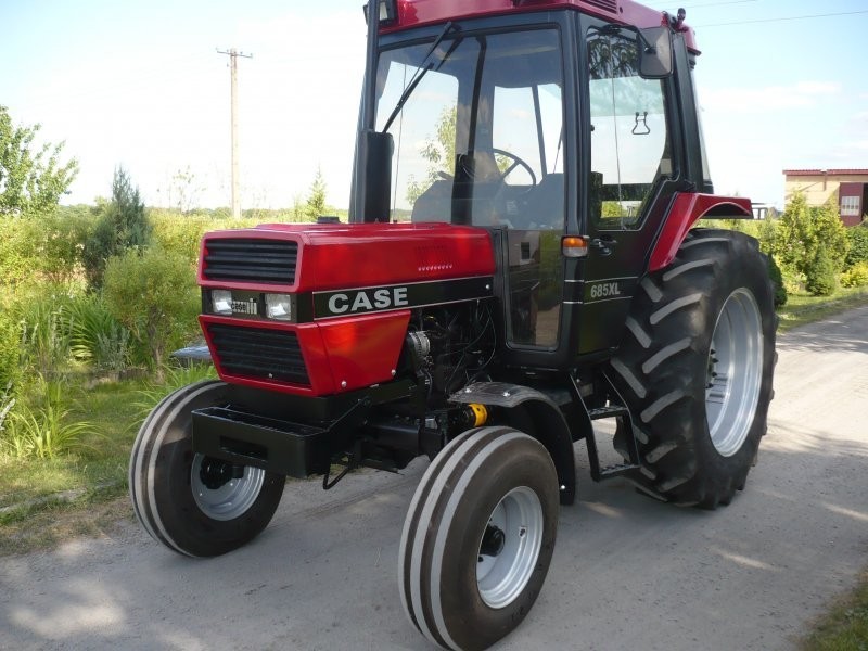 CASE 685 xl — zdjęcie 1