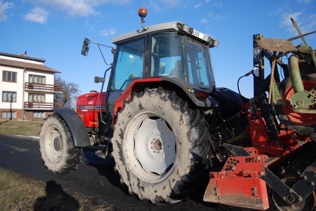 Massey Ferguson 6170 - 1995 — zdjęcie 4