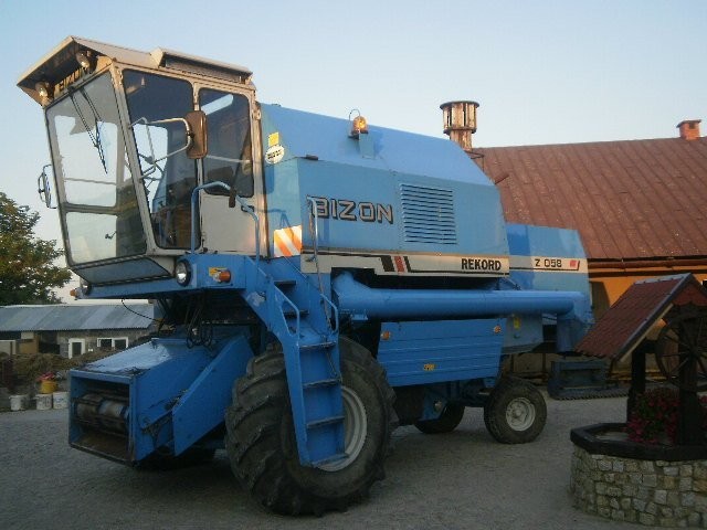 BIZON REKORD 2000R STÓŁ DO RZEPAKU — zdjęcie 6