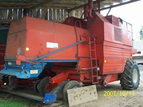 KOMBAJN ZBOŻOWY BIZON REKORD ZO58 — zdjęcie 4