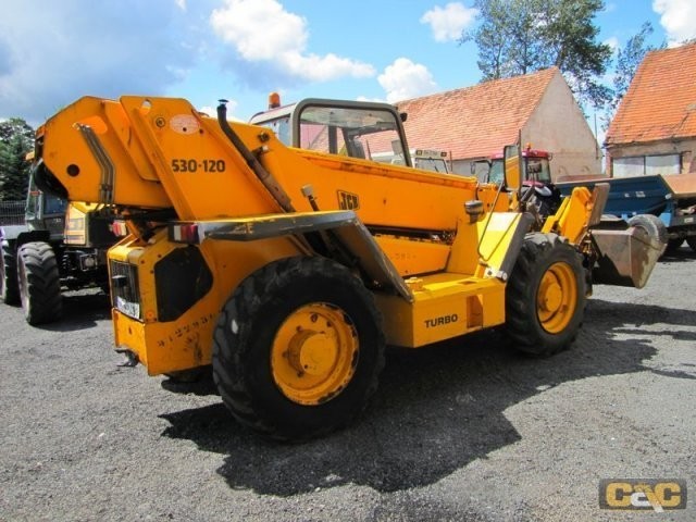 JCB 530-120 — zdjęcie 1