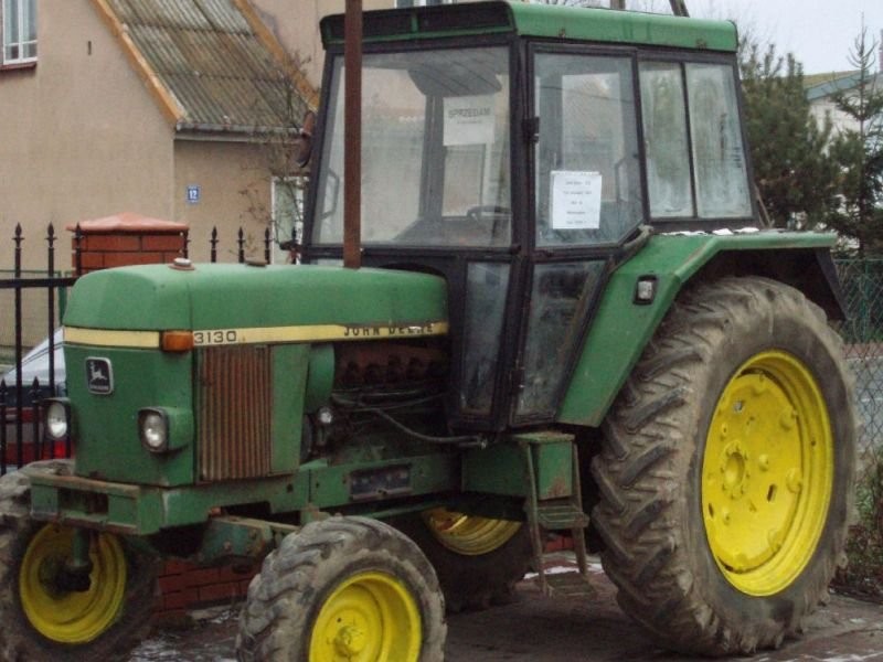 John  Deere  3130 — zdjęcie 1