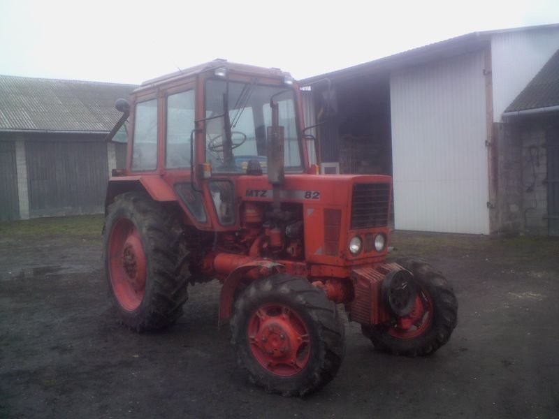 Sprzedam ciągnik rolniczy Mtz-82 — zdjęcie 1