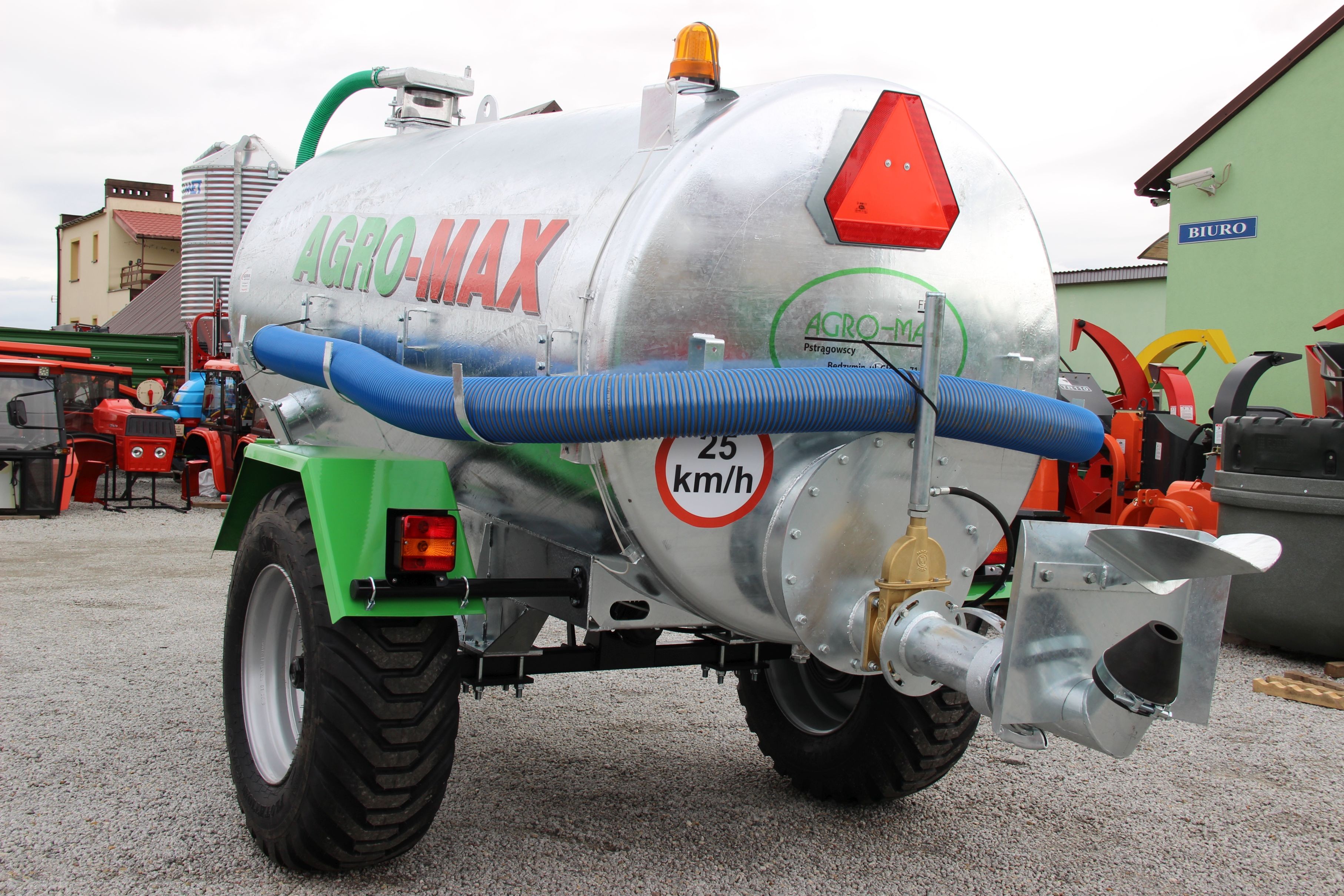 Beczkowóz wóz asenizacyjny jednoosiowy agro-max  — zdjęcie 4