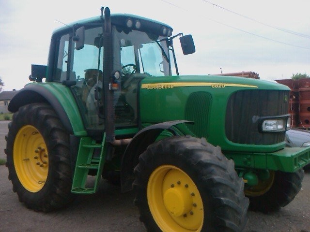 JOHN DEERE 6820  2004 ROK — zdjęcie 6