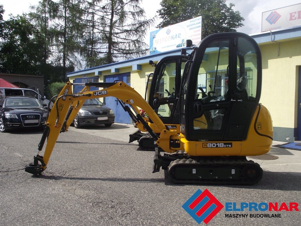 JCB 8018 CTS z 2012r. — zdjęcie 2