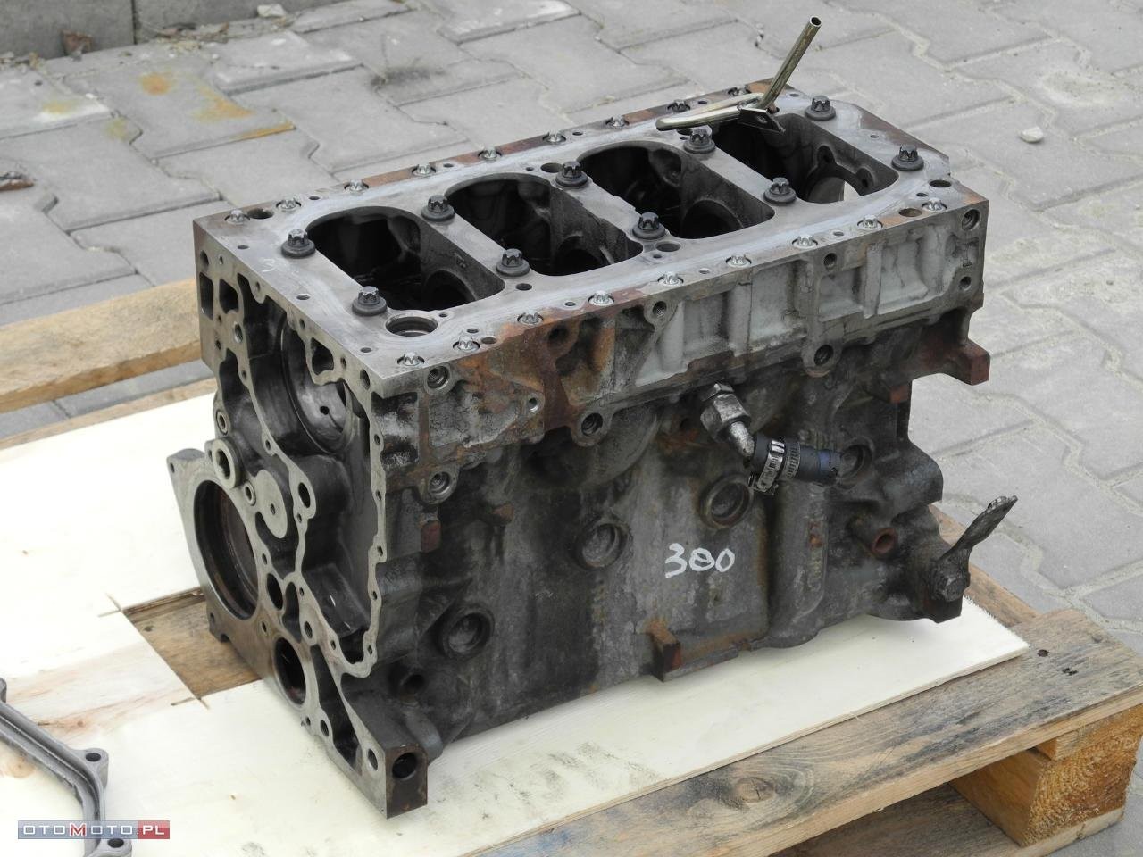 Iveco DAILY 2.3 HPT blok silnika — zdjęcie 1