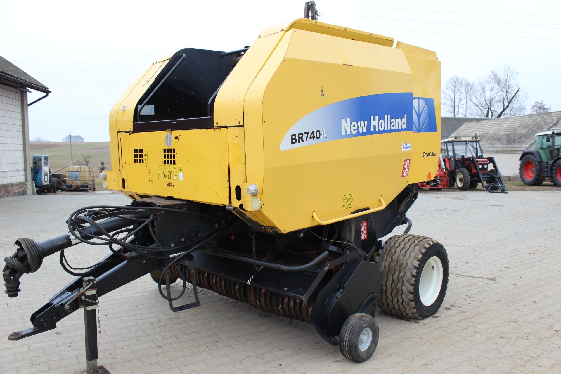 New Holland BR740A prasa — zdjęcie 2