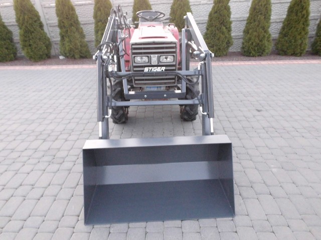 Shibaura P17 4x4 17 PS ładowacz czołowy TUR mini traktor — zdjęcie 6