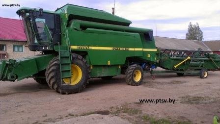 John Deere 2266 E - 2001