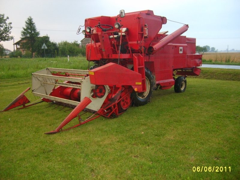 KOMBAJN SAMPO 35 /CLAAS BIZON — zdjęcie 1
