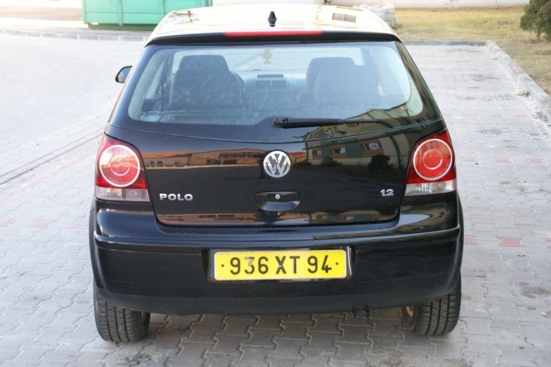 SPRZEDAM VW POLO 2005r — zdjęcie 3