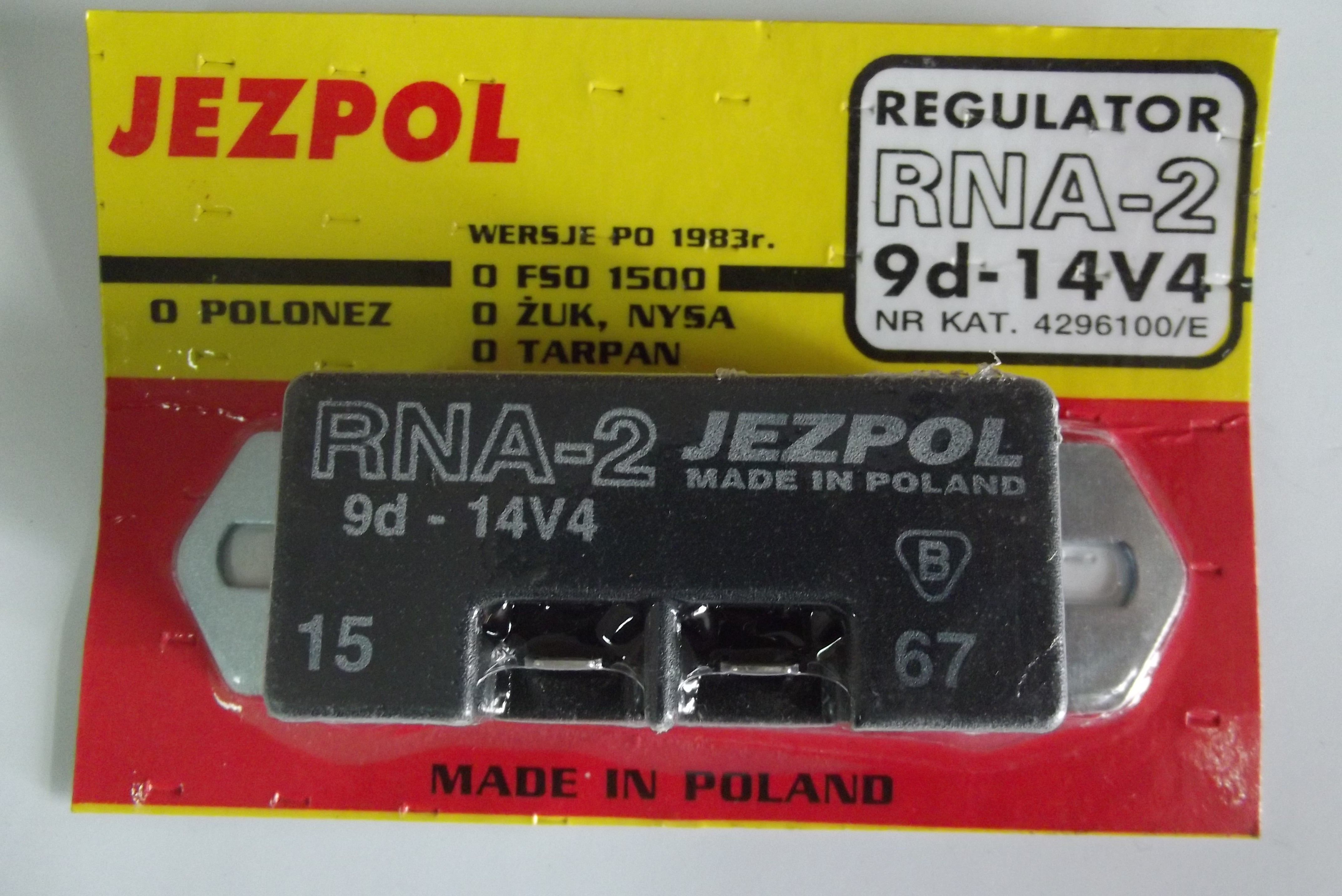 Regulator napięcia alternatora RNA-2/9D-14,4V URSUS C360-3P .  — zdjęcie 1