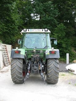 Ciągnik Fendt 309 CI — zdjęcie 3