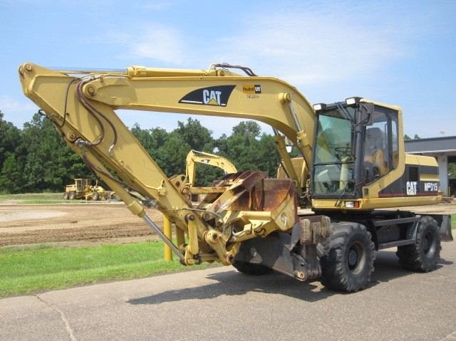 Caterpillar M315 — zdjęcie 1