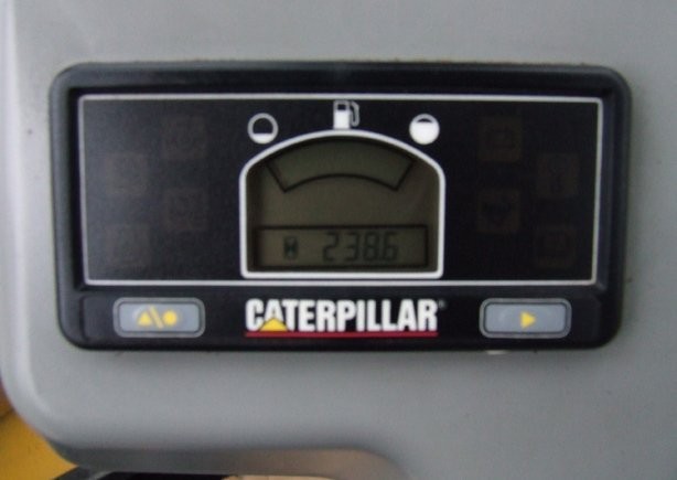 Caterpillar 301.8 C - 2010 r. — zdjęcie 4