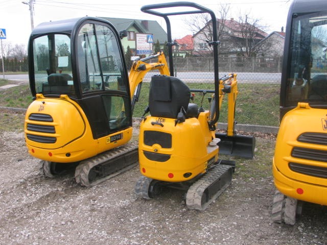 Koparka JCB Micro - 2010 rok - okazja — zdjęcie 2