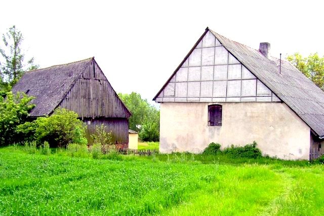 Dom i stodoła z widokiem na Karkonosze na agroturystykę — zdjęcie 4