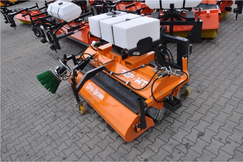 Zamiatarka drogowa TOP tuz tur Metal-Technik mocowanie przednie — zdjęcie 3