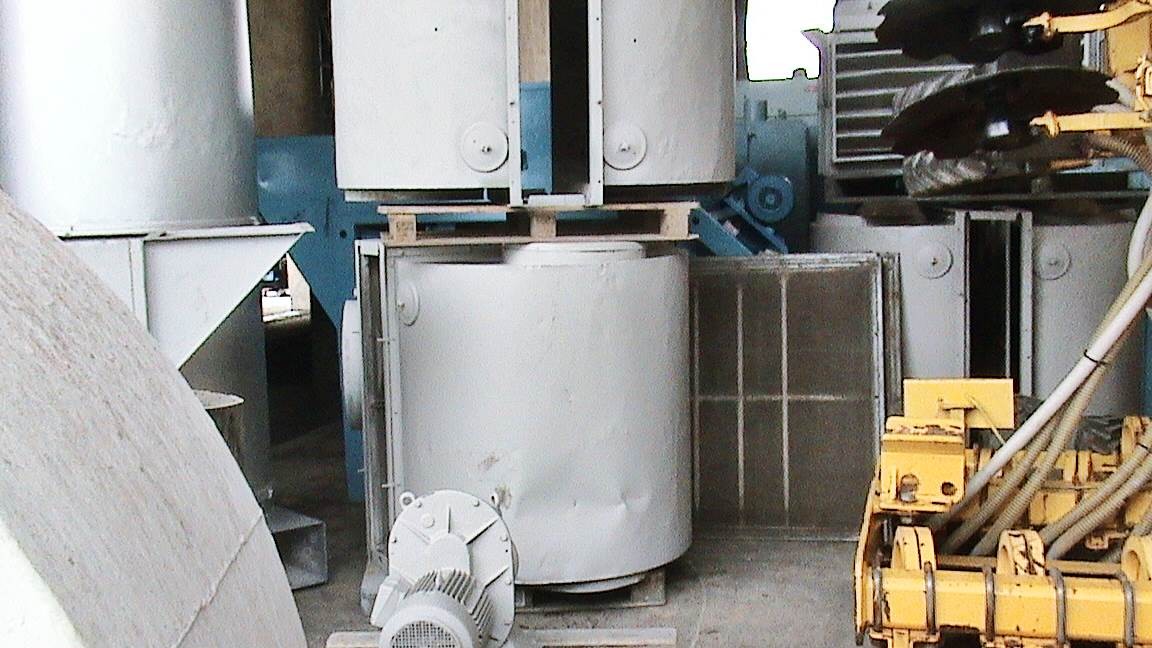 Suszarnia do zboża, przepływowa, piec 220 KW olej — zdjęcie 1