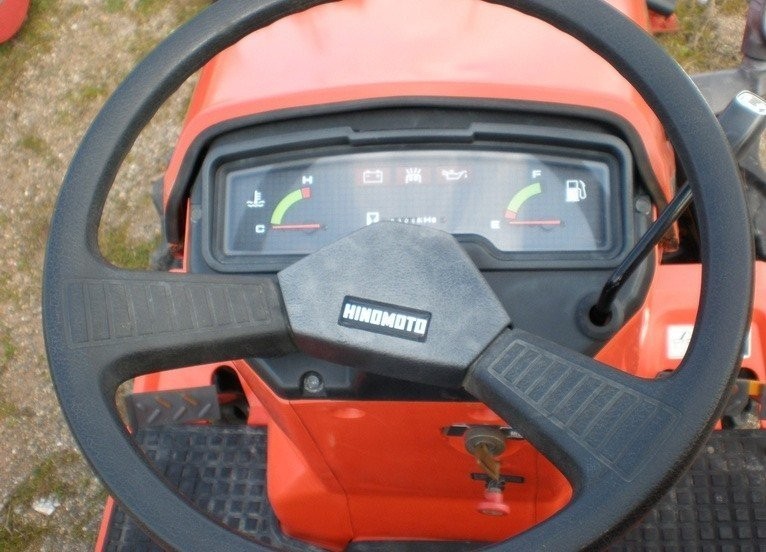 Sprzedanie Ciągnik Hinomoto CTX14.0 + glebogryzark — zdjęcie 6