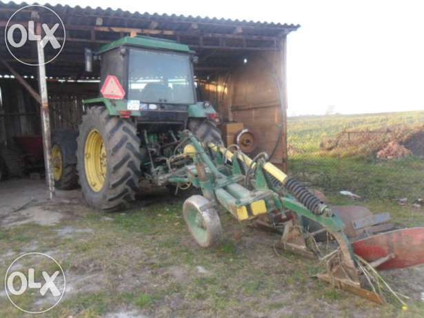 john deere 3040 — zdjęcie 9