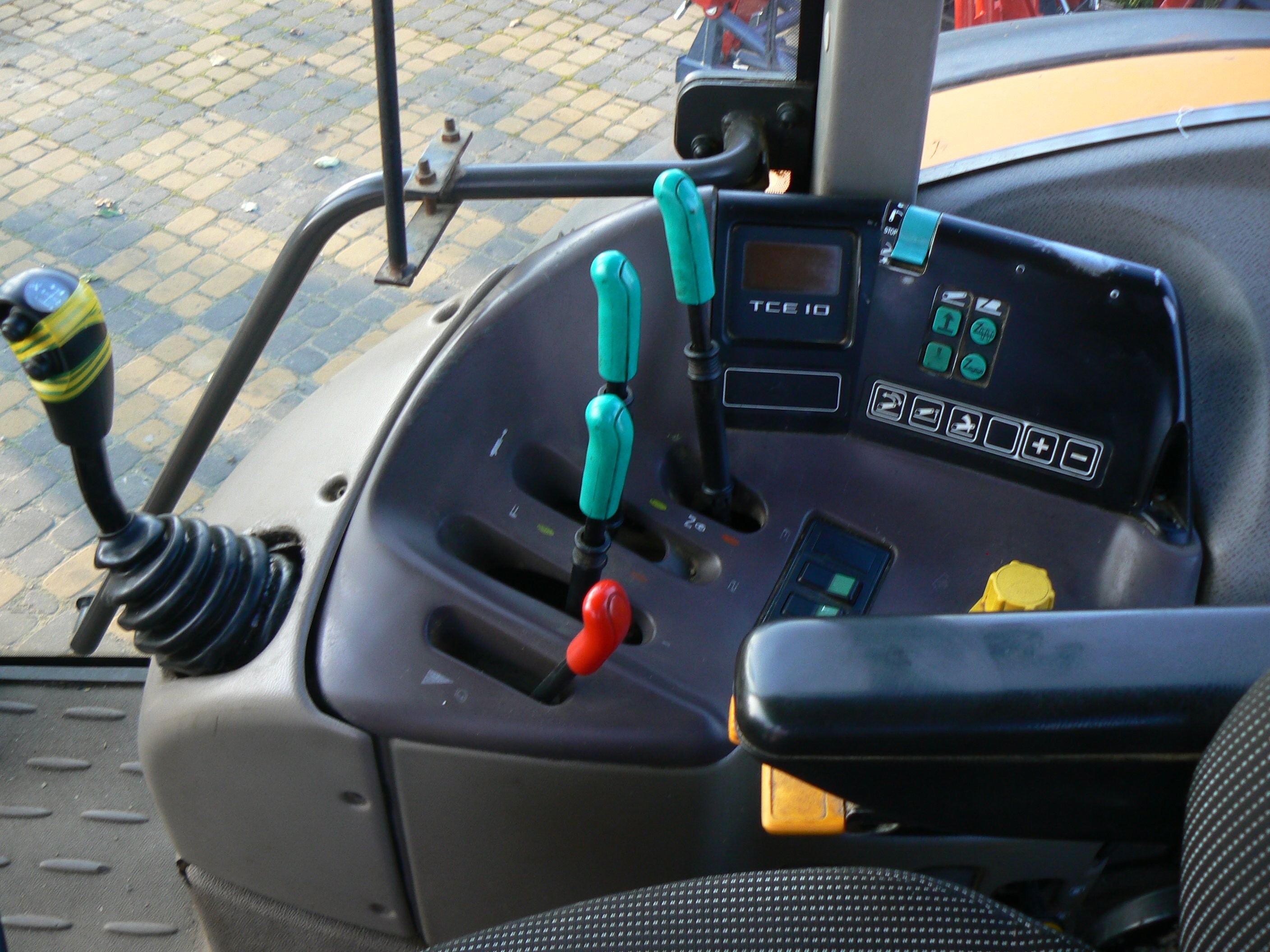 Renault 620 RZ - 1998 — zdjęcie 4