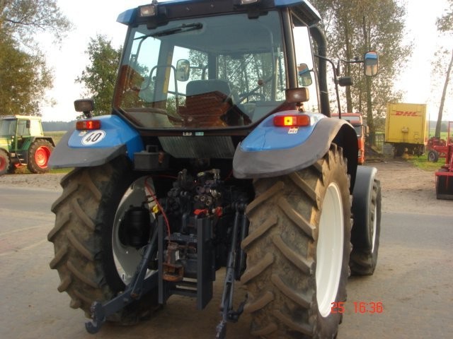 NEW HOLLAND — zdjęcie 5