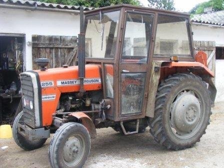 Massey Ferguson 255 — zdjęcie 1