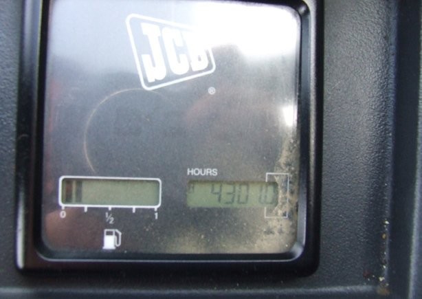 Minikoparka gąsienicowa JCB 8060 z roku 2007 — zdjęcie 2