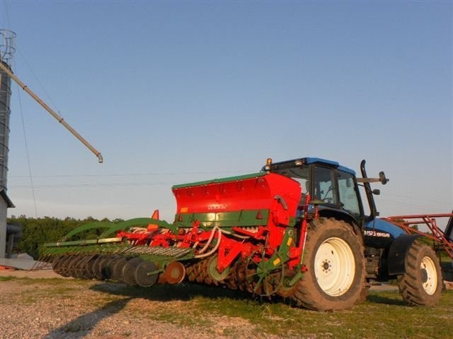 Agregat UPRAWOWO-SIEWNY QUICK Unia Kraj 2008 rok — zdjęcie 3