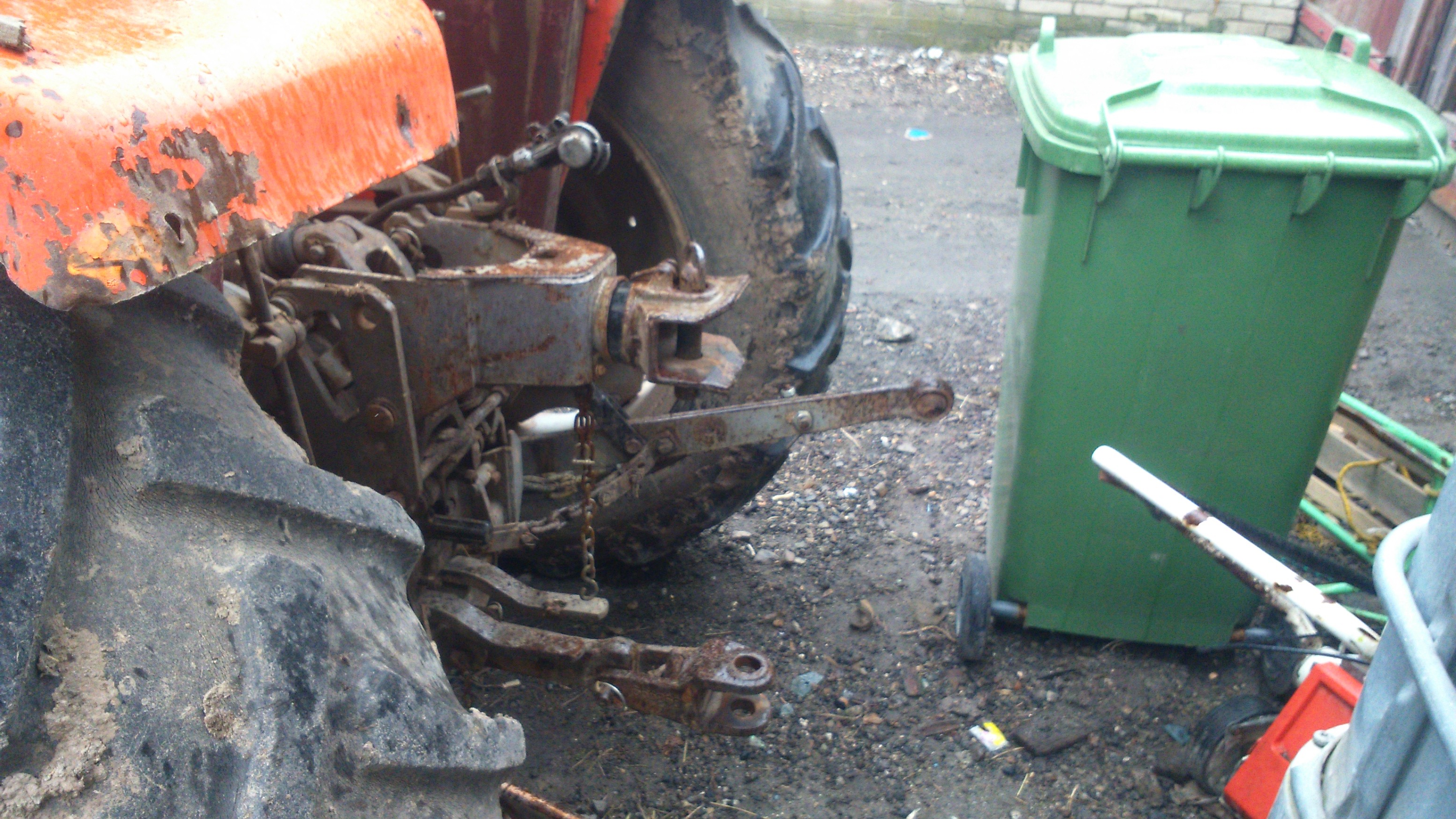 Massey Ferguson 255 — zdjęcie 4