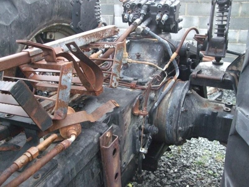 NA SPRZEDAŻ NEW HOLLAND TM 140 części ciągnika — zdjęcie 6