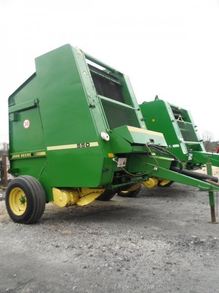 Sprzedam prase John Deere 550 Idealny Stan!!! — zdjęcie 1